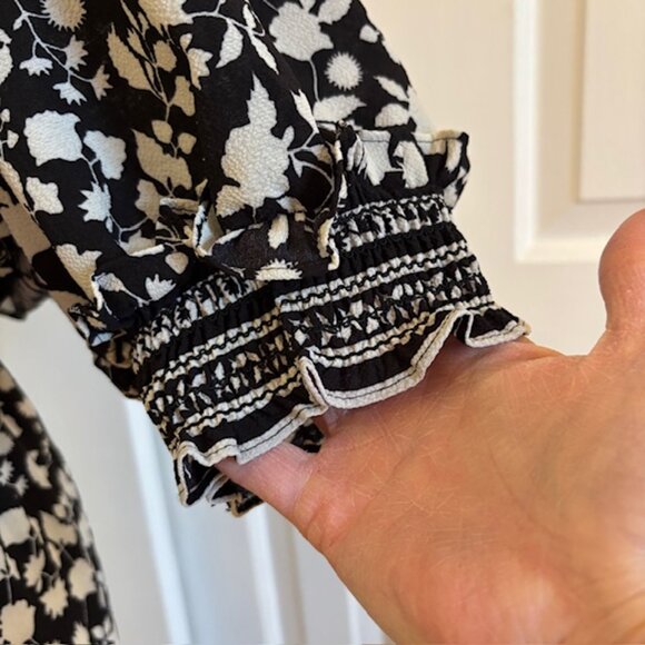 Max Studio Black/White Floral Print Ruffled Collar Tiered Maxi Dress Size 1X - Picture 5 of 12